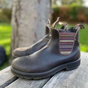 Blundstone boot style 1409 colourful elastic size 7